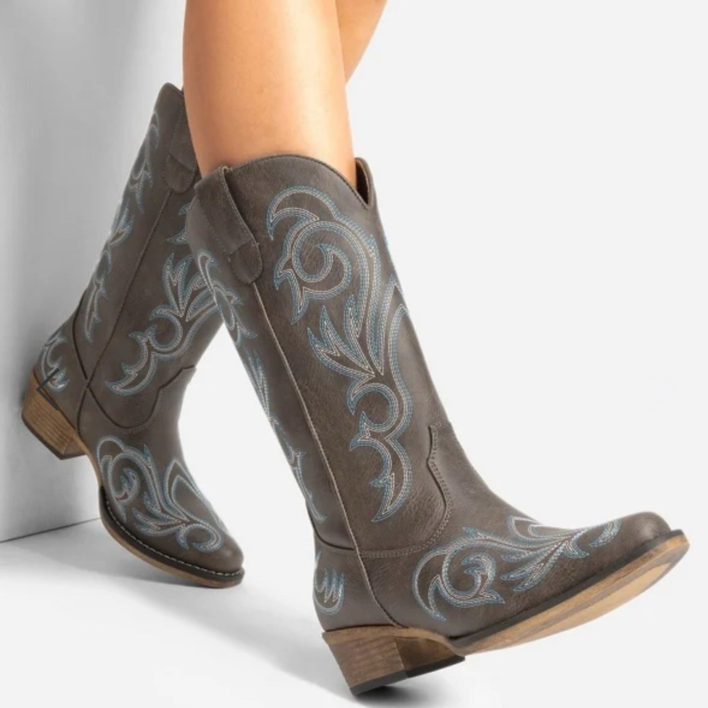 NWT JustFab Dream Pairs Western Mid-Calf Boot in Brown, Sz. 9 - Picture 7 of 7
